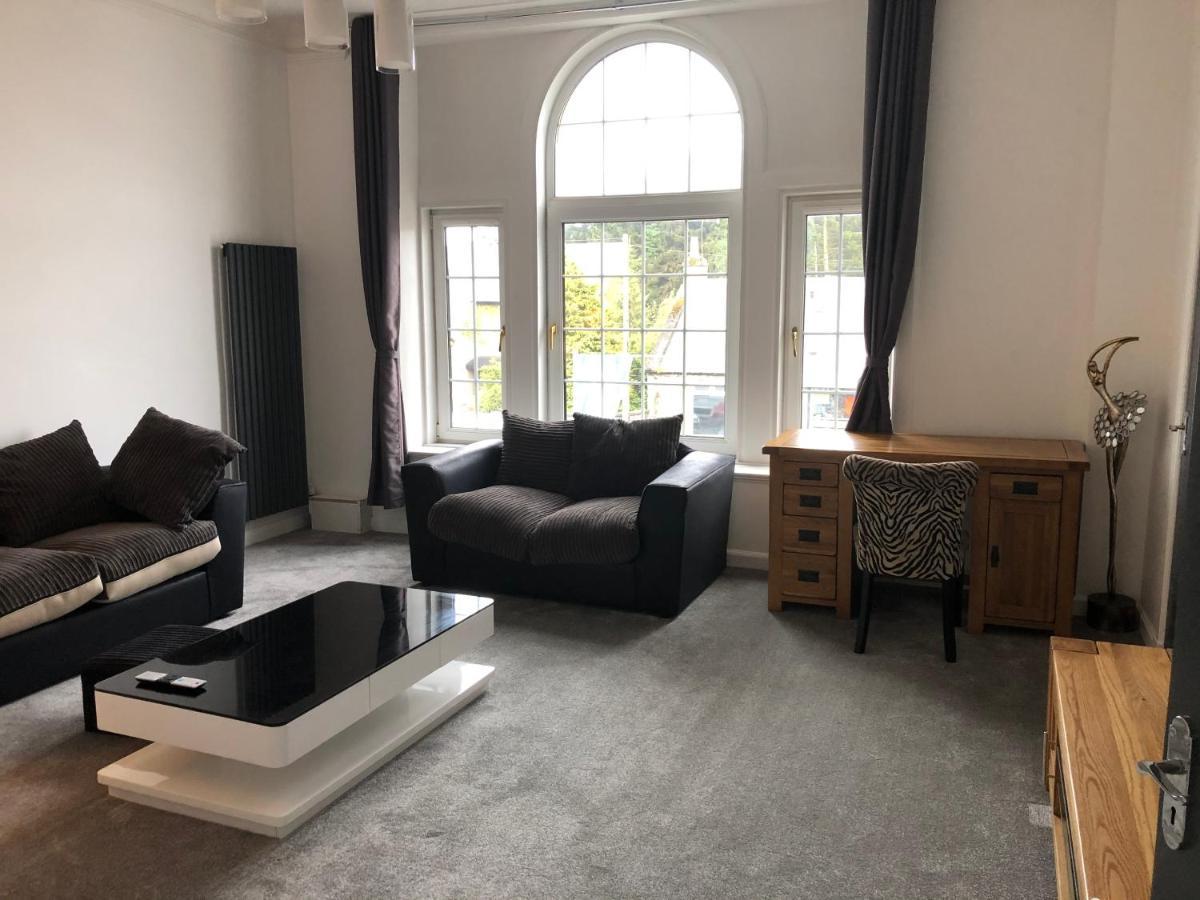 Premier 2 Bed Flat C Apartment Broxburn Ngoại thất bức ảnh